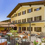 Hotel Graefliches Alte Post 4*