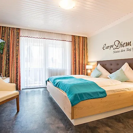 Gräfliches Alte Post Hotel 4*