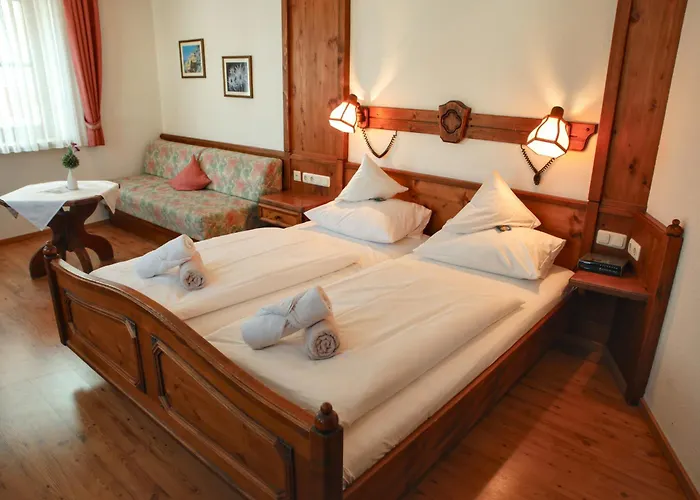 Graefliches Alte Post Hotel 4*
